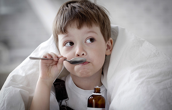 Lors du choix de l'un ou l'autre des analgésiques, il est très important de tenir compte de l'âge de l'enfant.